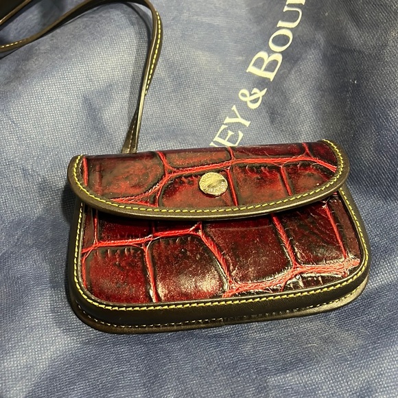 Dooney & Bourke Maroon Wine Crocodile Textured Bag with Mini Wallet Pouch - Picture 7 of 14
